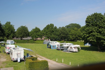 Camping-de-Eikeboom-2013-camping met 25 plaatsen.